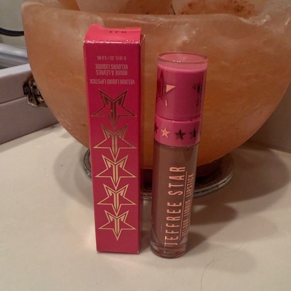 Jeffree Star Velour Liquid Lipstick - Christmas Cookie - Picture 1 of 5